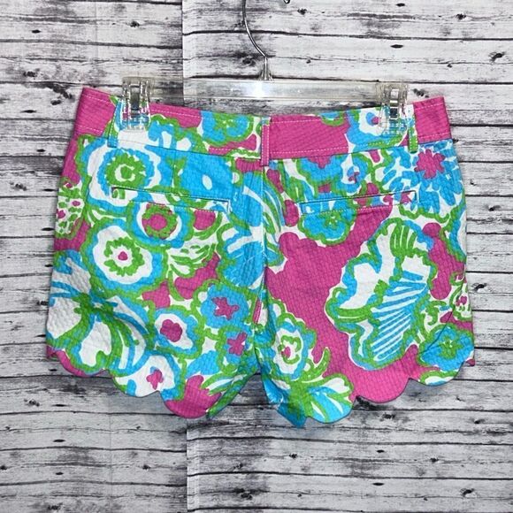 Lilly Pulitzer Buttercup Scallop Hem Shorts A Delicacy - Picture 4 of 11